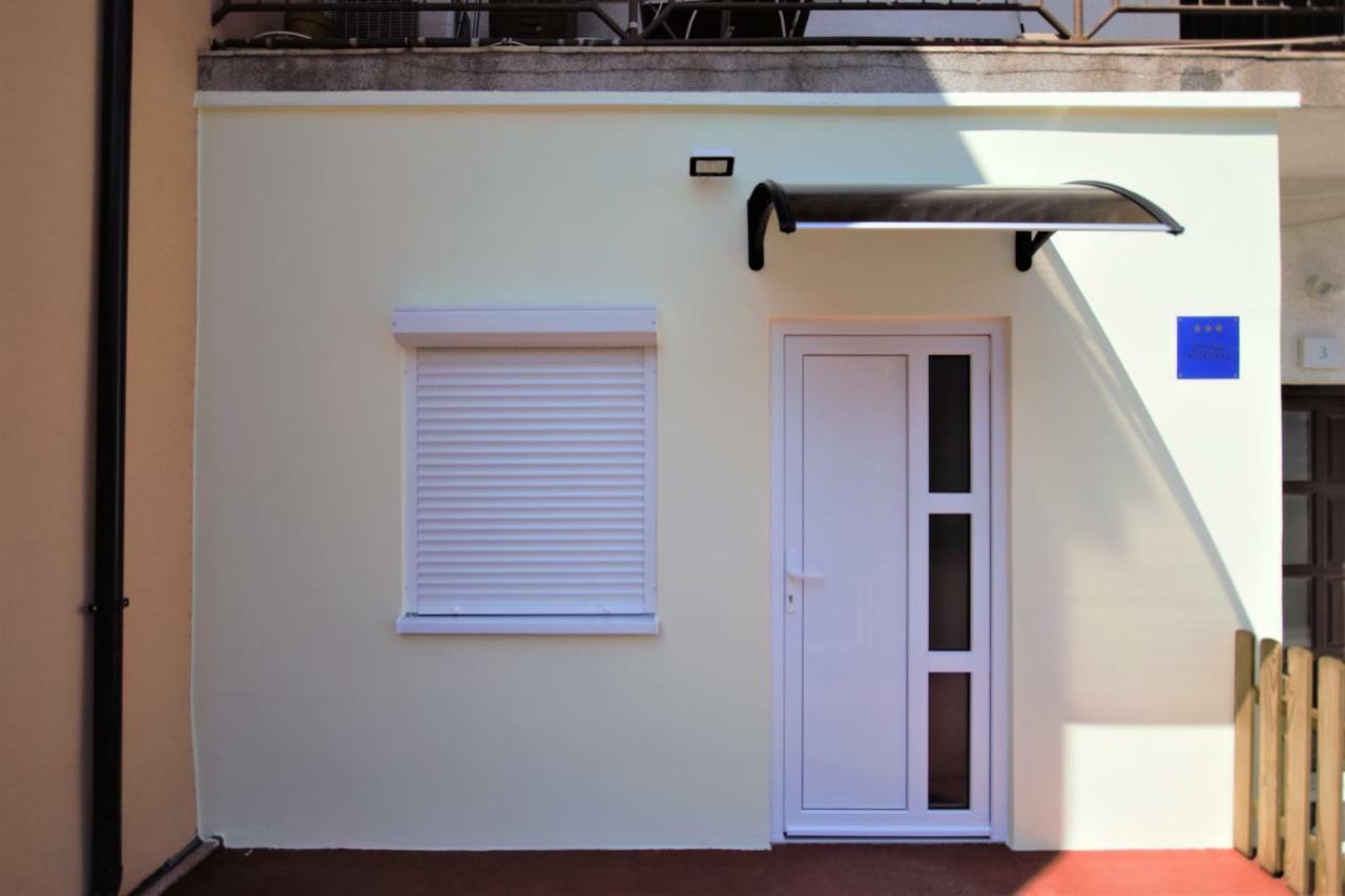 Studio Apartman Danijela Pula Exterior foto